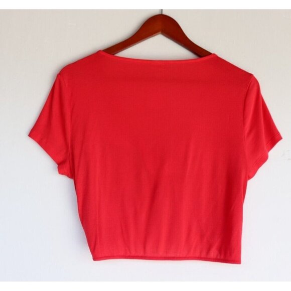 Sunday Best Aritzia Women's Large Red Crop Top Deep V-Neck Short Sleeve T-Shirt - Picture 4 of 5